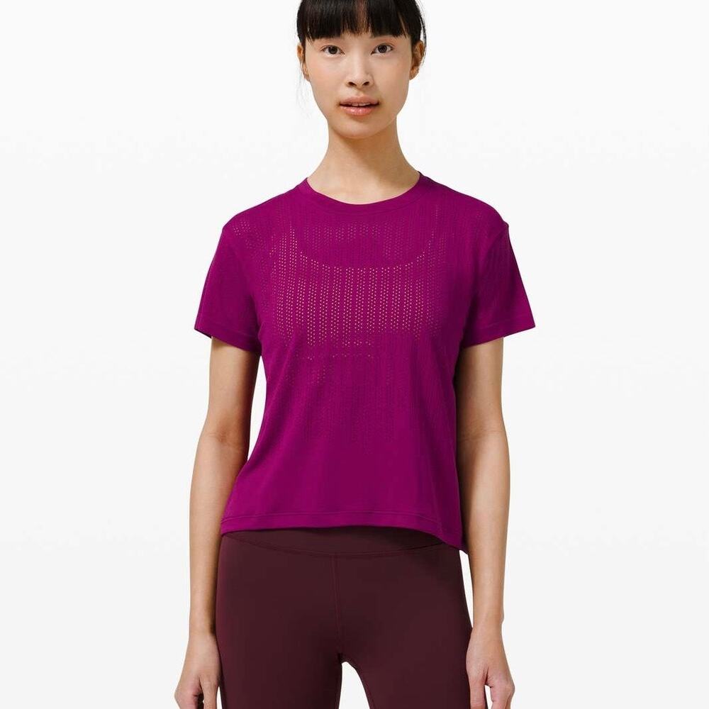 LULULEMON Train to Be Short Sleeve Tee Rain Stripe Deep Fuschia